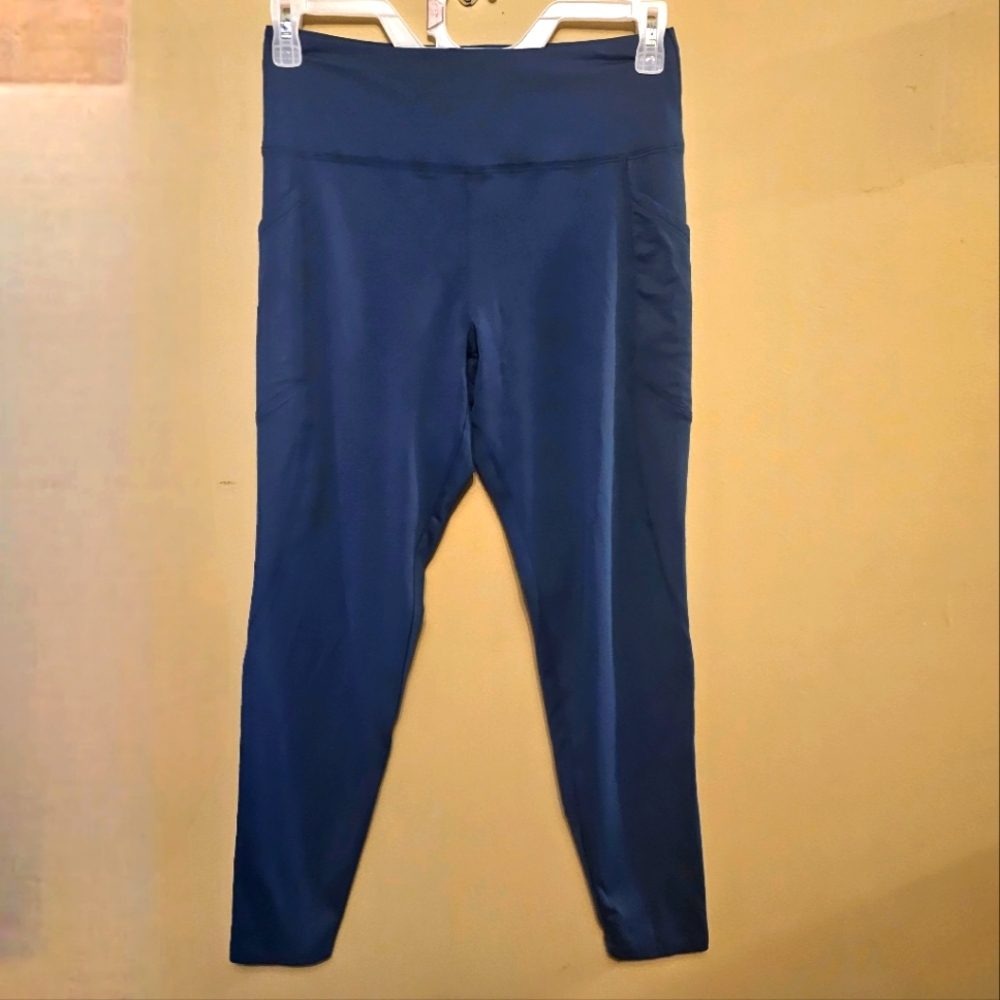 Womens Bally brand athletic leggings size L